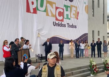 CEREMONIA DE INICIO DEL AÑO ESCOLAR, EN COLEGIO ARGENTINO