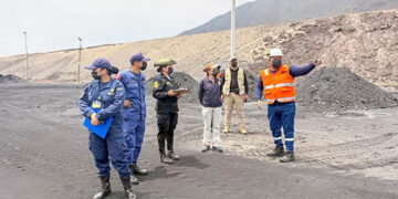INVESTIGAN CONTAMINACIÓN EN PUERTO DE CHIMBOTE